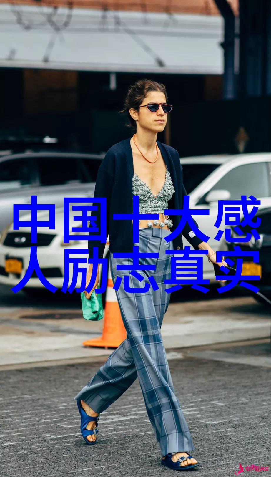 人生感悟视频短片15秒-逆旅中的灯塔15秒铭记人生的珍贵瞬间